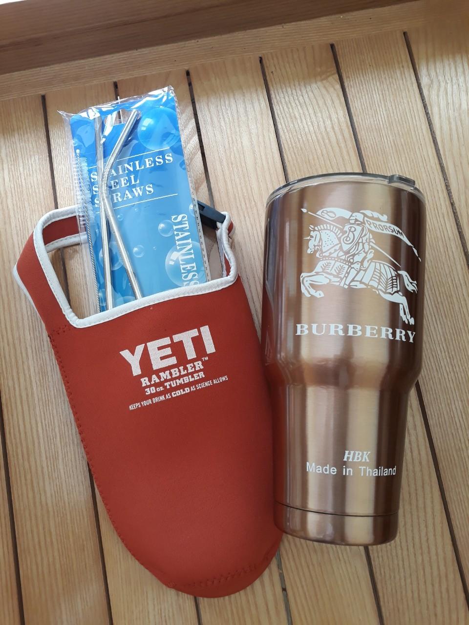 Ly Giữ Nhiệt Logo BurBery  900ml Thái Lan