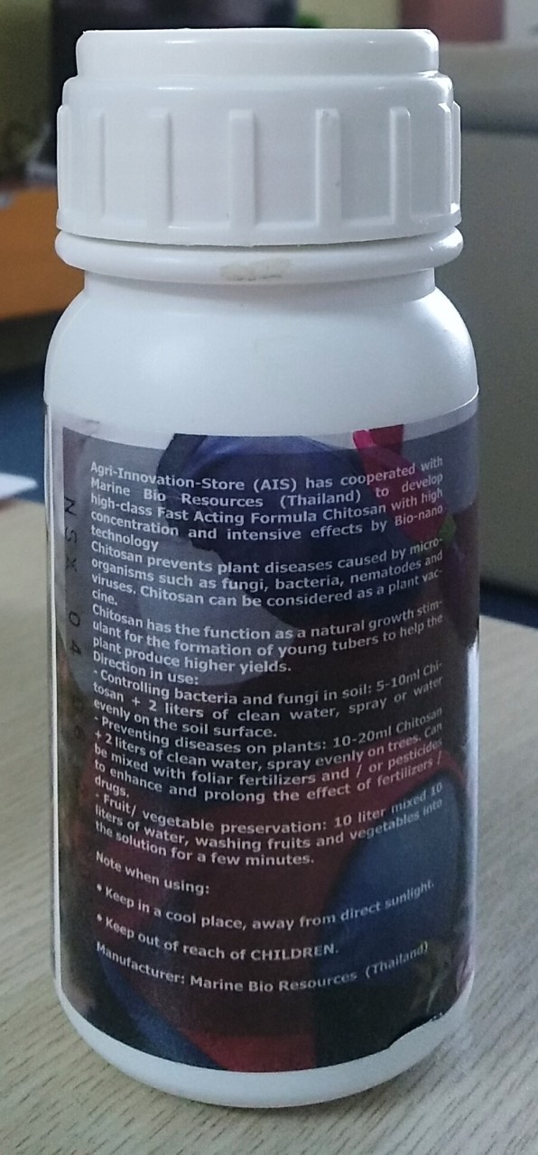 Phân bón Bio Nano Tech Chitosan chai 250ml
