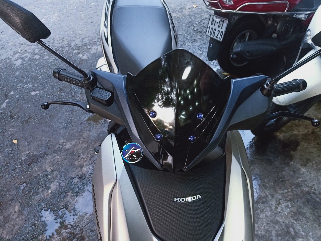 ỐP ĐẦU WINNER X MẪU V3 ĐEN TRONG