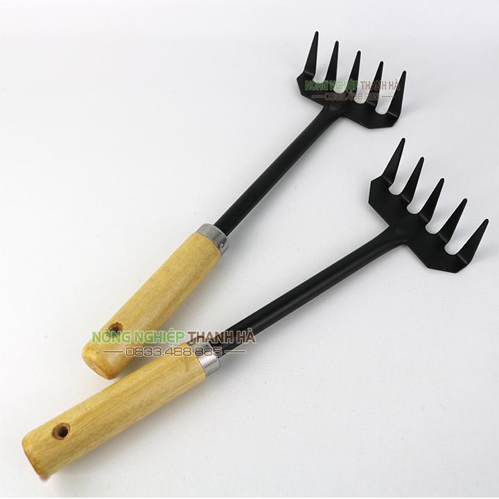 Cào xới đất làm vườn mini