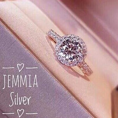 [HCM][GIẢM GIÁ KHỦNG] Nhẫn nữ nhẫn nữ đẹp mạ bạch kim cao cấp đính đá pha lê mặt trăng tròn mạ bạc sáng lấp lánh lung linh rực rỡ thiết kế sang trọng quý phái đẳng cấp Trang Sức Miga KN26081933- dùng đi tiệc cực kì sang chảnh