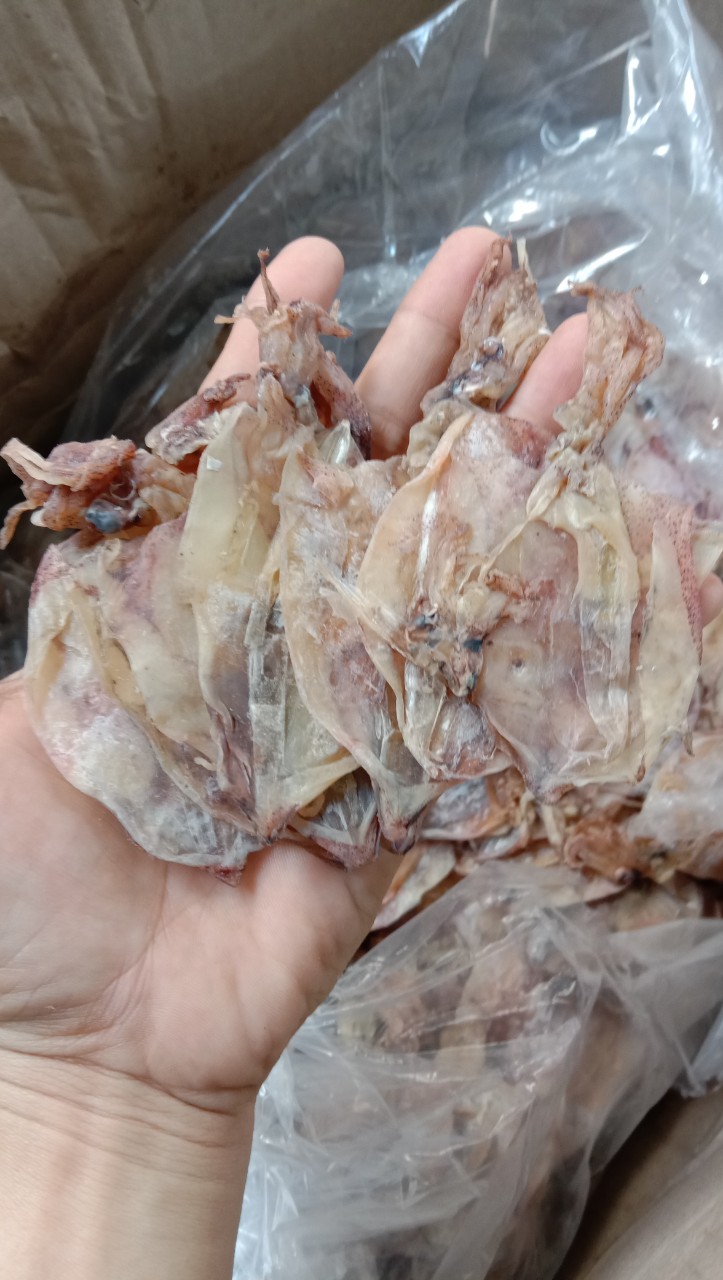 KHÔ MỰC - 1KG (size 120-160 con/kg)
