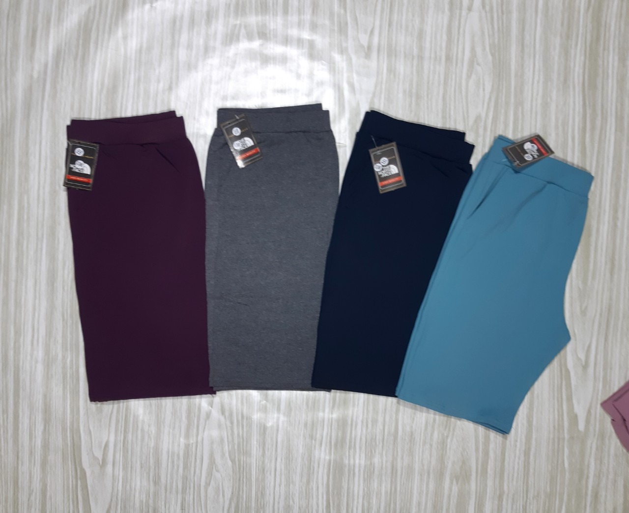 Quần legging đùi ngố