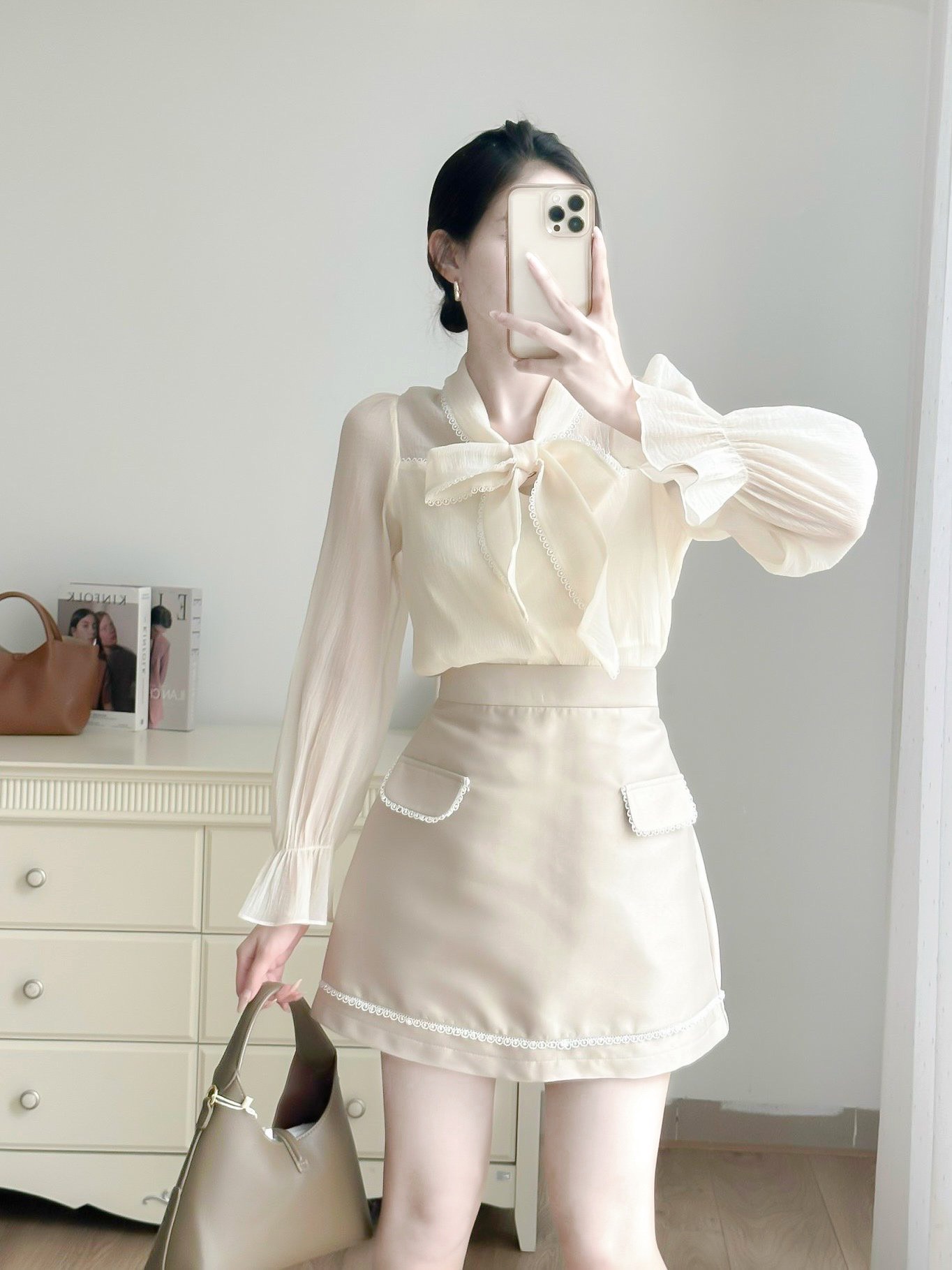Chân váy tafta a phối dây ren myan design vvn102307