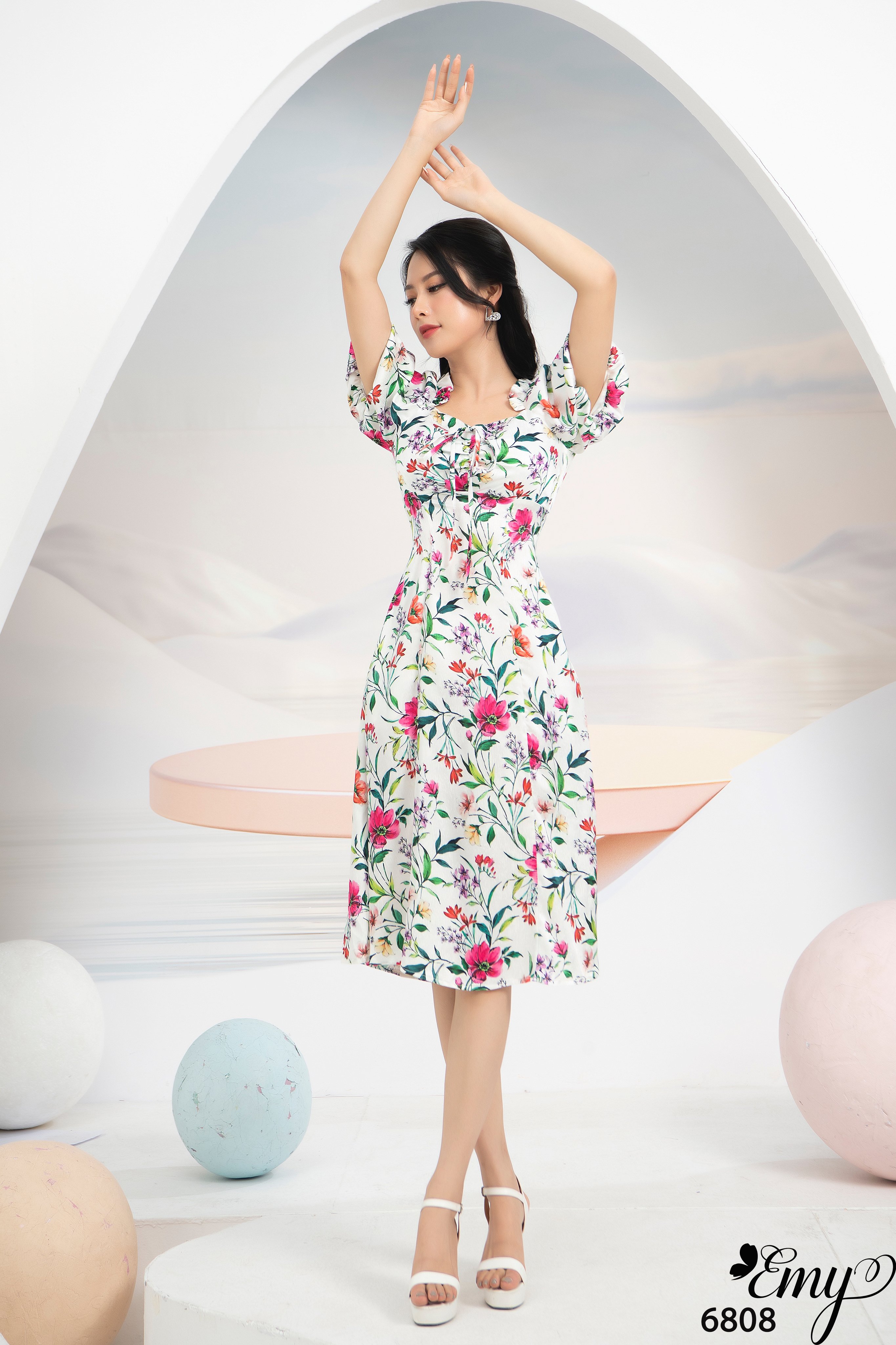 Đầm EMY EM6808 Xoè Midi Tay Trái Bí