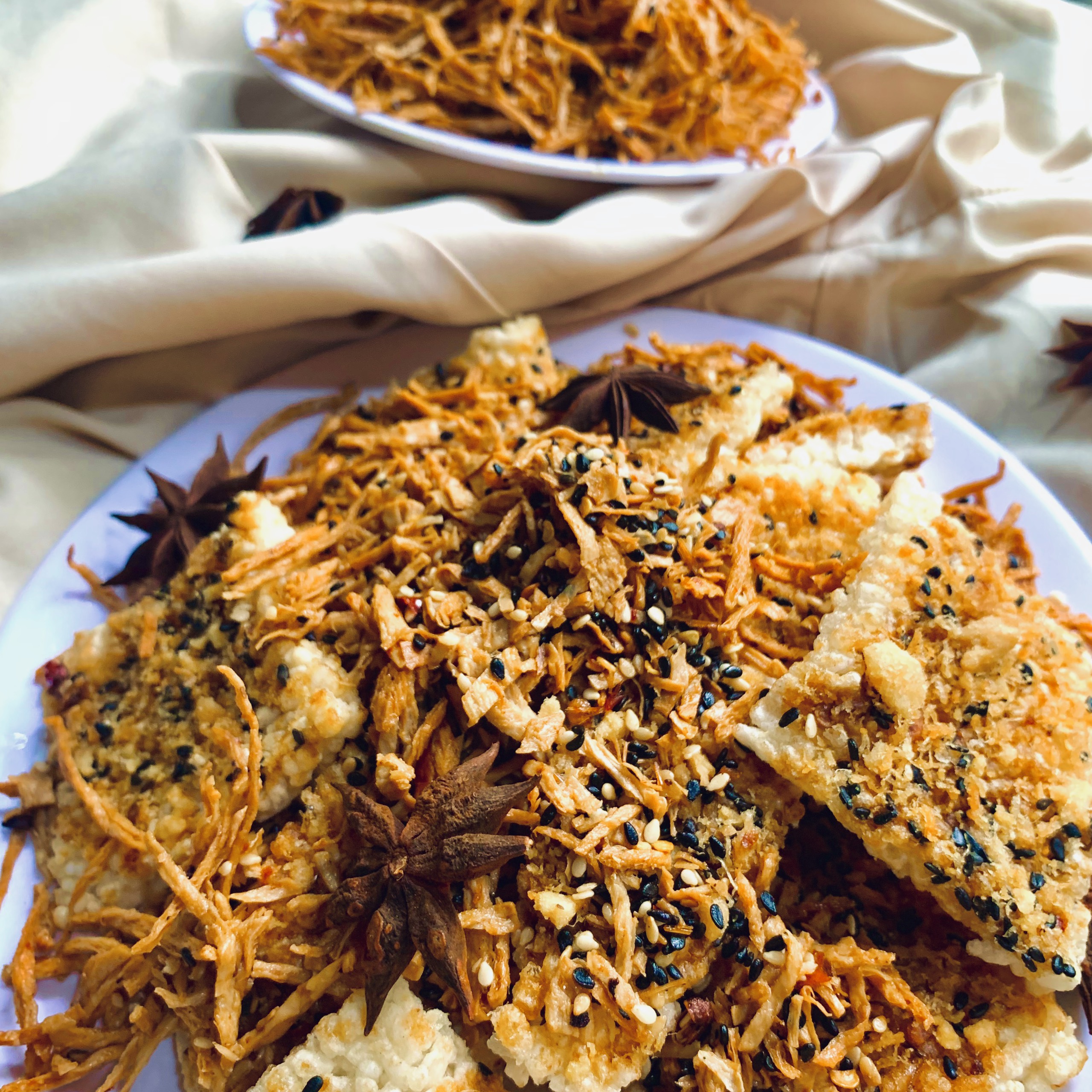 Cơm Cháy Tứ Xuyên Lắc Khô - Đồ Chay (13-15 bánh kèm sợi tứ xuyên)