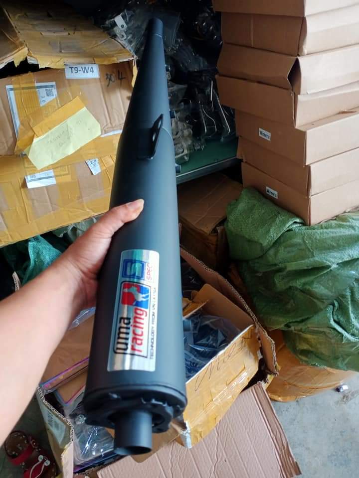 Pô uma gắn xe sirius