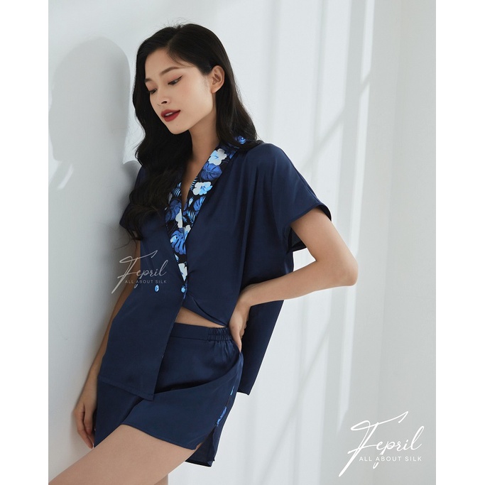 Đồ ngủ mặc nhà bộ lụa phối cổ vest in hoa fepril blooming vest pjm