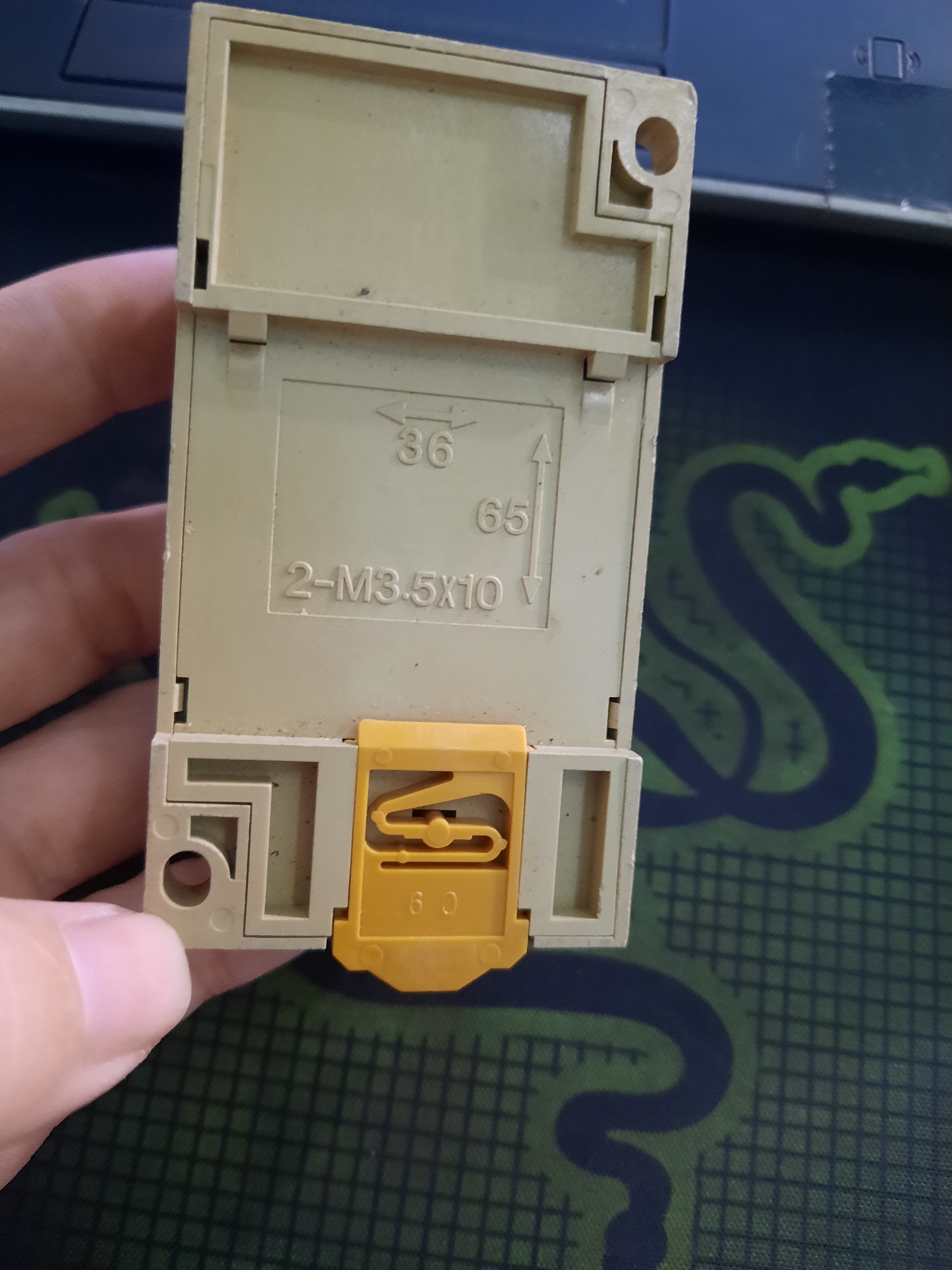 Relay khối omron G6B-4BND DC24