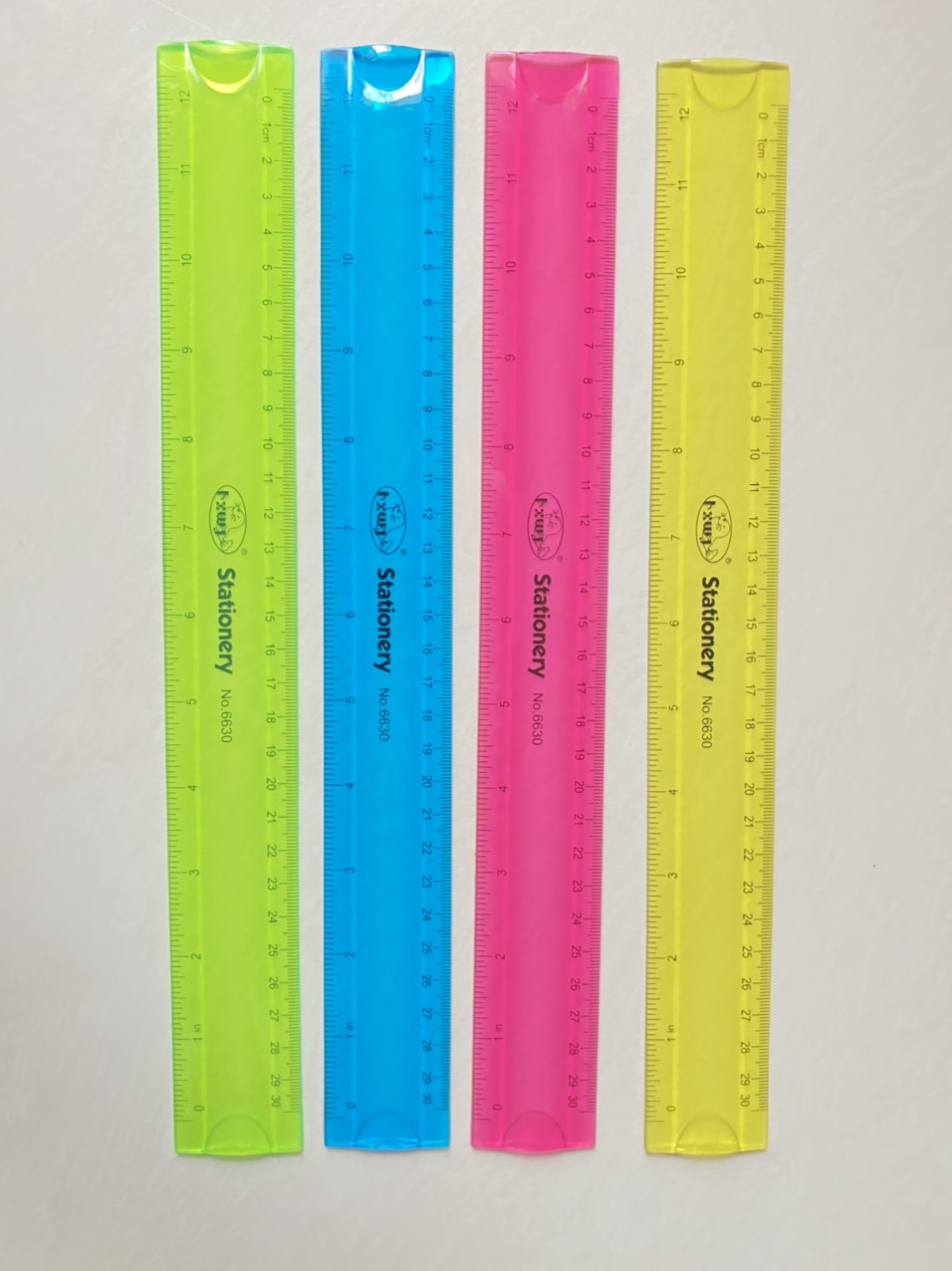 [HCM]Thước dẻo dài 30cm-màu sáng
