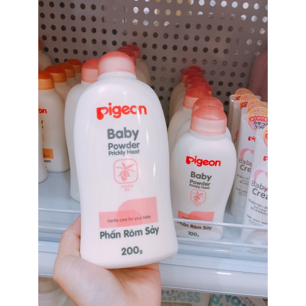 Phấn rơm sẩy Pigeon nắp màu cho bé 100g/ 200g