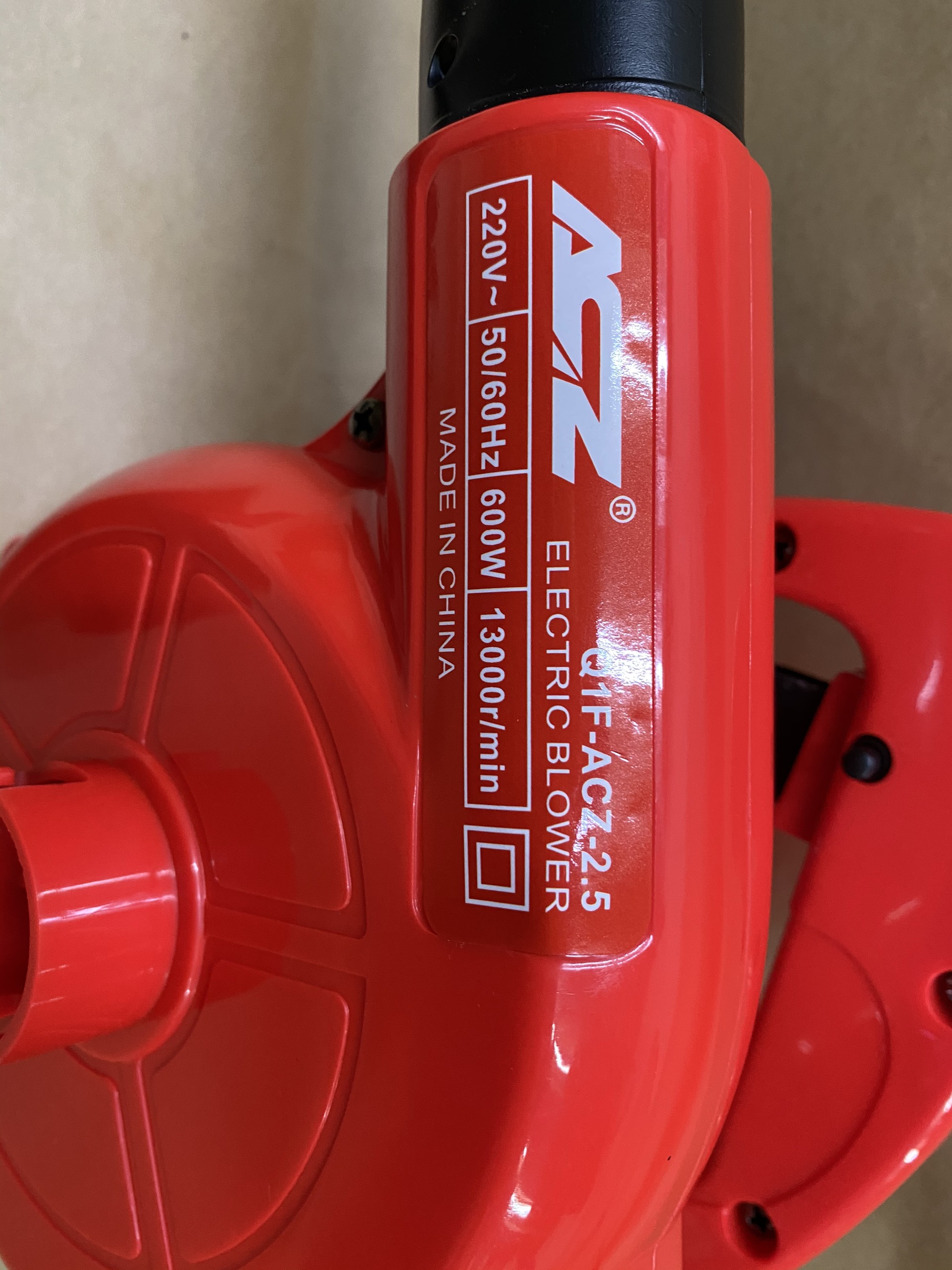 Máy thổi hút bụi cầm tay ACZ - máy thổi bụi acz 600w