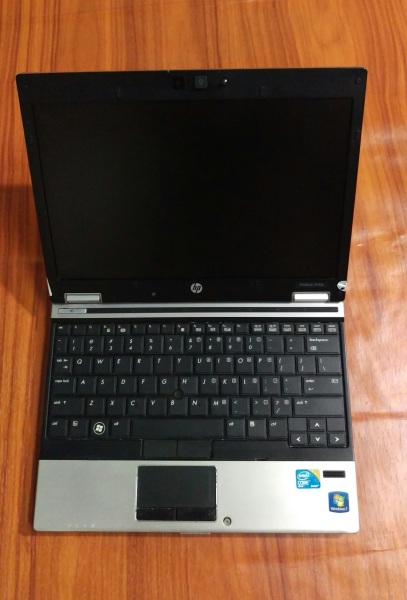 Laptop HP chíp I5  2.6Ghz, Ram 4G, ổ HDD 320G dùng văn phòng, học tập, giải trí, tặng kèm chuột không dây