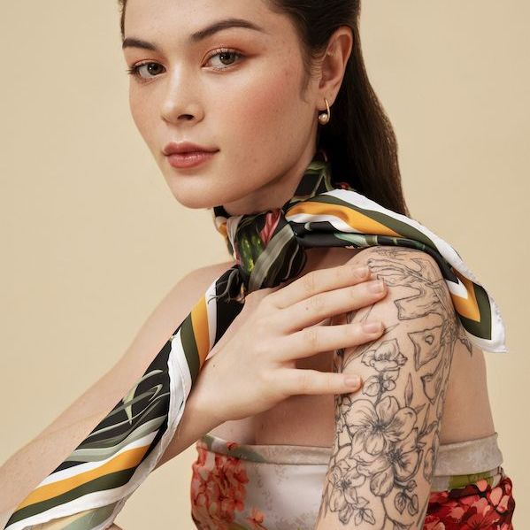 Oceana London - Khăn lụa vuông Sirine Scarf