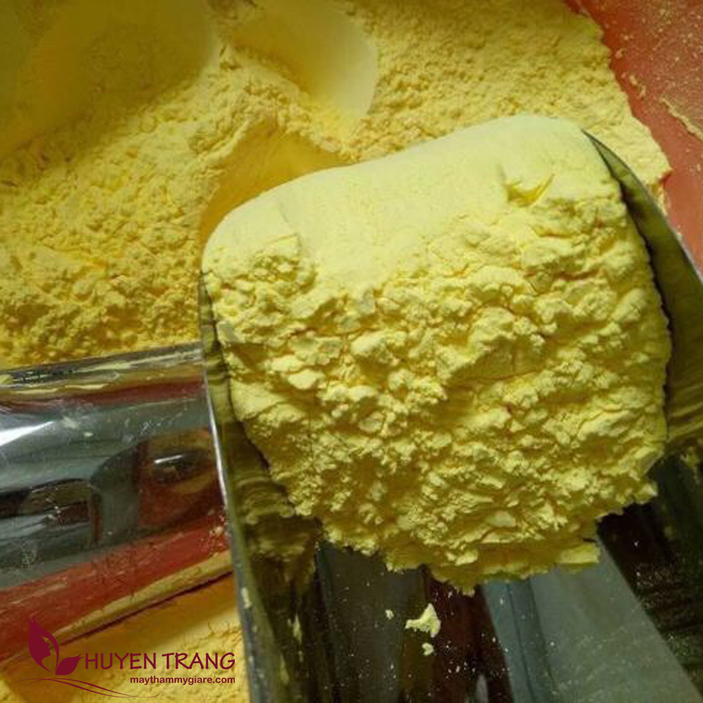 Tinh bột nghệ nguyên chất dùng đắp mặt nạ