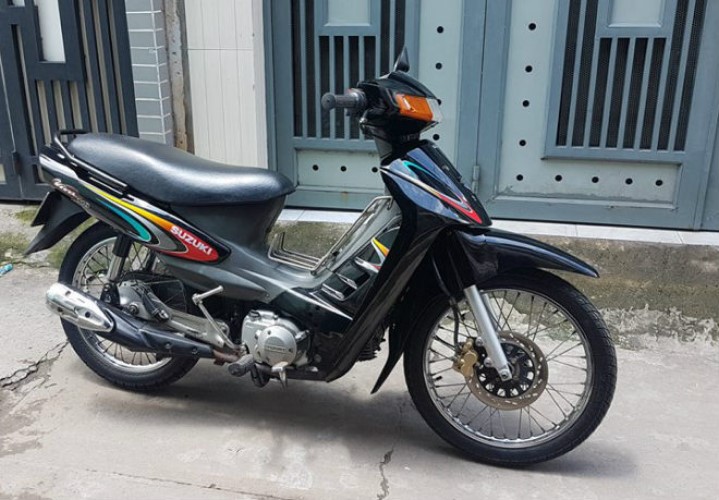 Tem dán trang trí xe Viva R110 Greennetworks