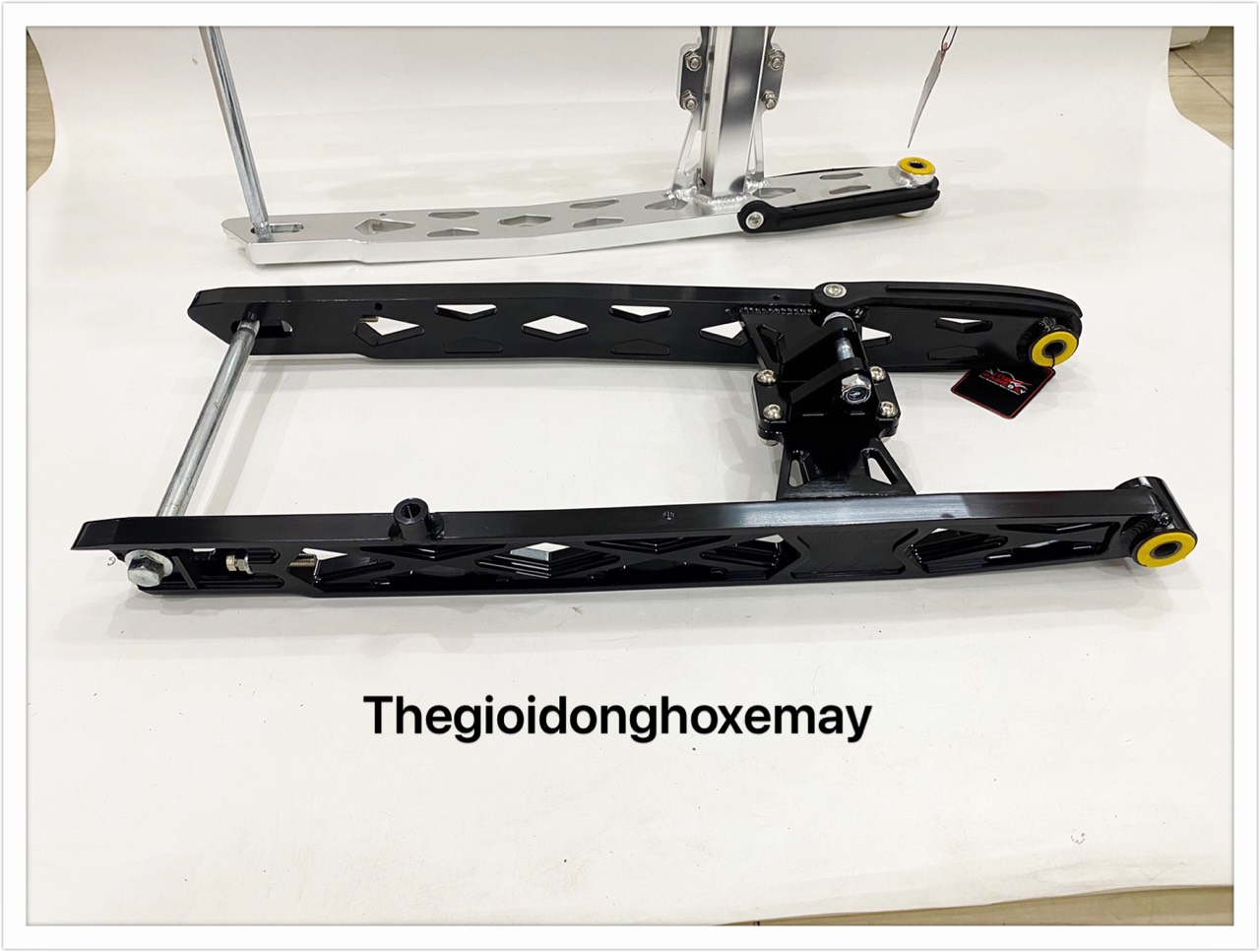 Gấp MagicBoy CNC V2 Ex150-Ex155 Bạc, Xám, Đen