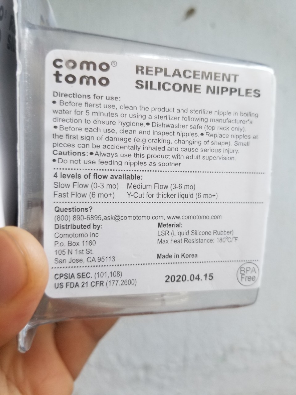[HCM]Sét 2 núm ti Comotomo 1 tia cho bé dưới 3 tháng