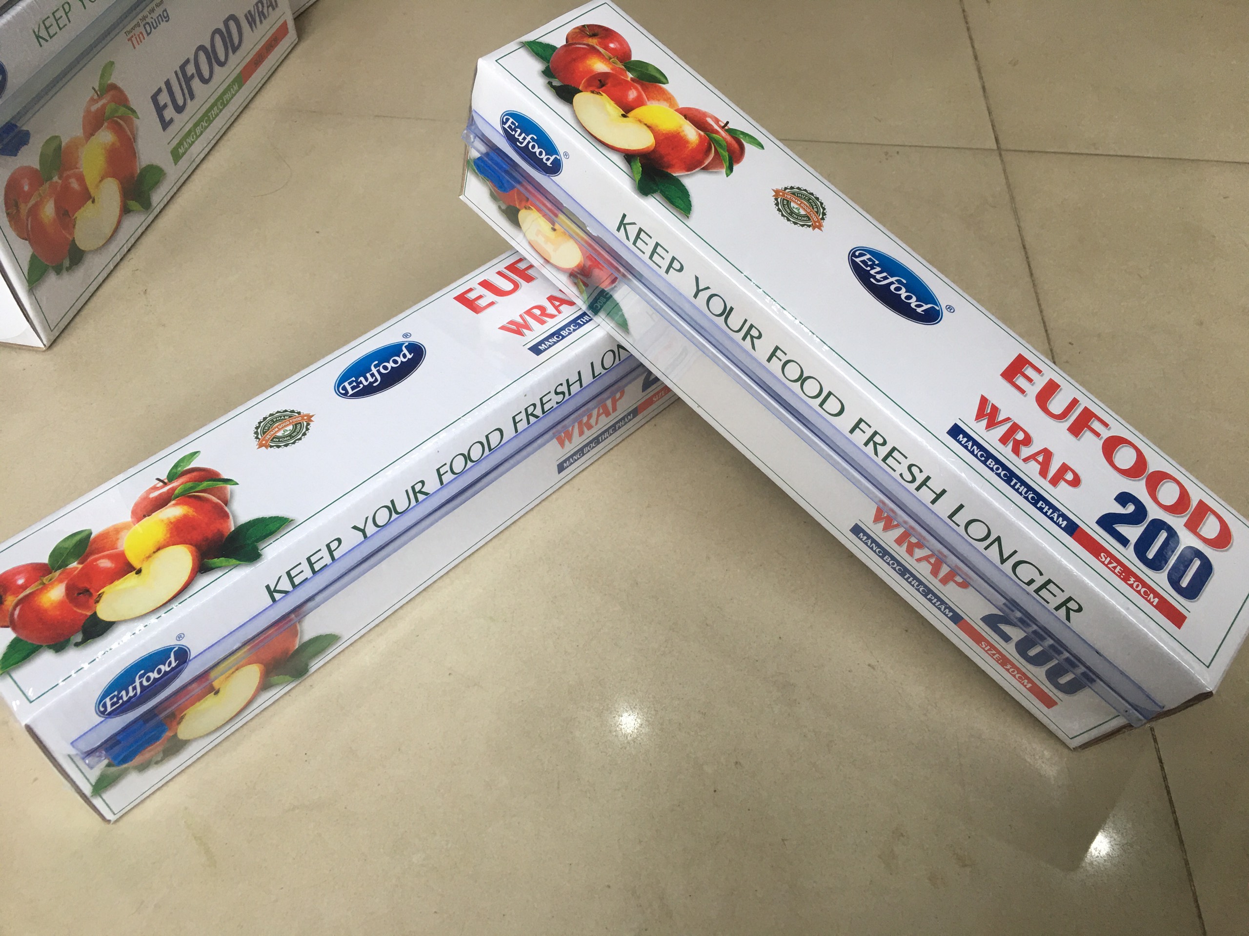 Màng bọc thực phẩm eufood wrap 200 - size 30cm x 150m