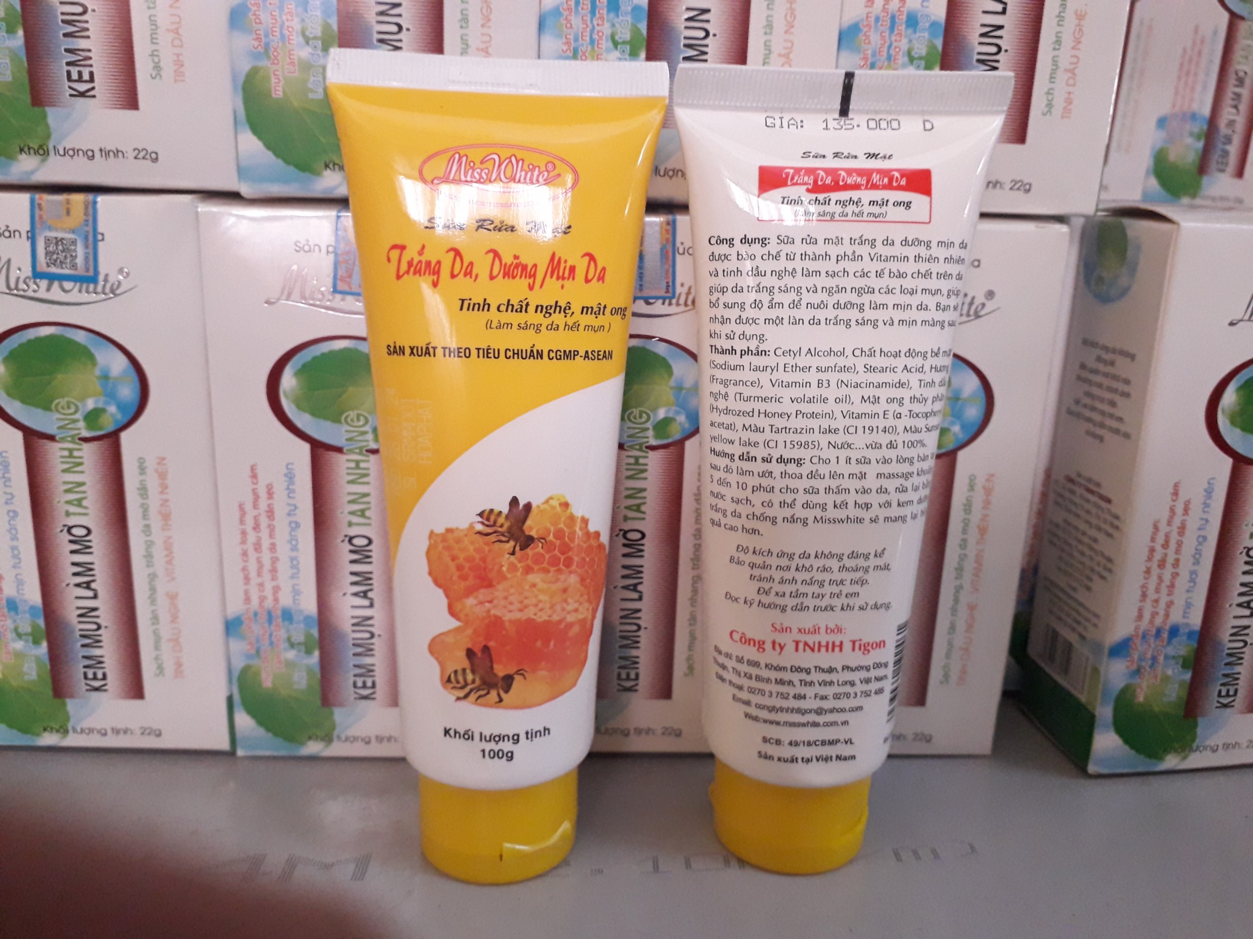 SỮA RỬA MẶT NGHỆ MẬT ONG MISS WHITE 100G