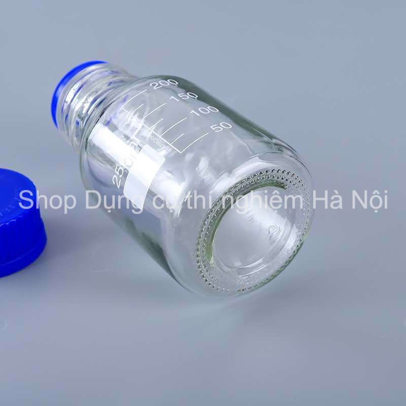 Chai thủy tinh trung tính nắp vặn xanh ( chai thủy tinh có vạch chia dung tích )