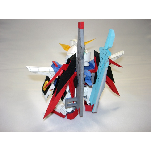 Mô hình giấy SD Gundam ZGMF-X42S Destiny