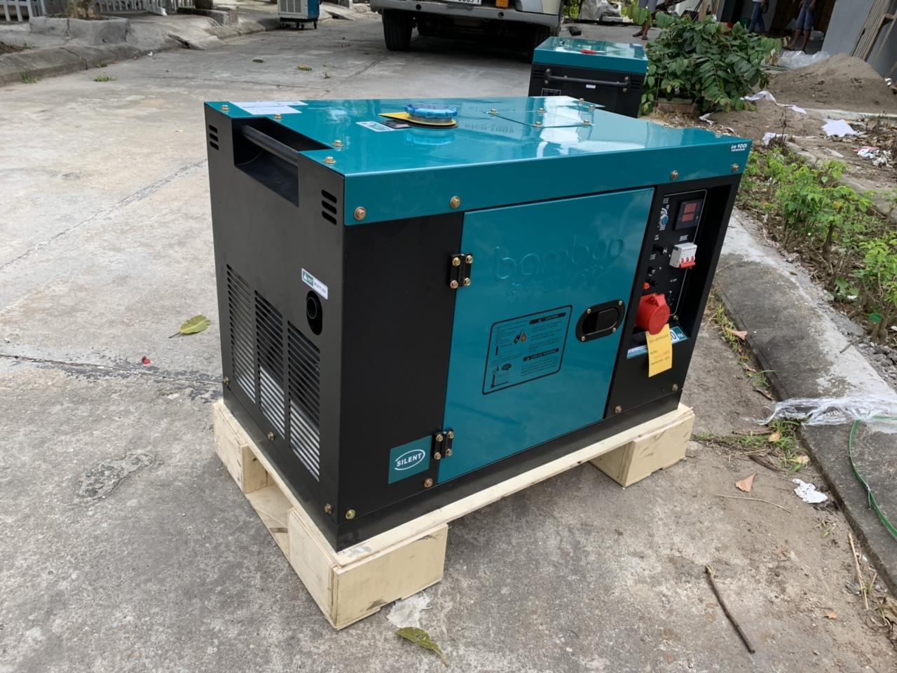Máy Phát Điện Chạy Dầu 8kw Bamboo 9800ET 3Pha