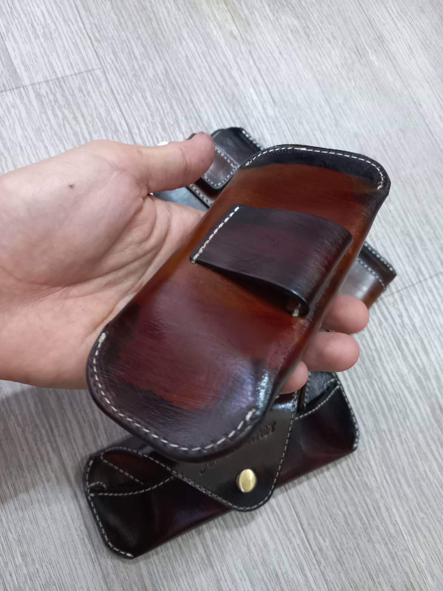 bao da đựng kính đeo thắt lưng da thật