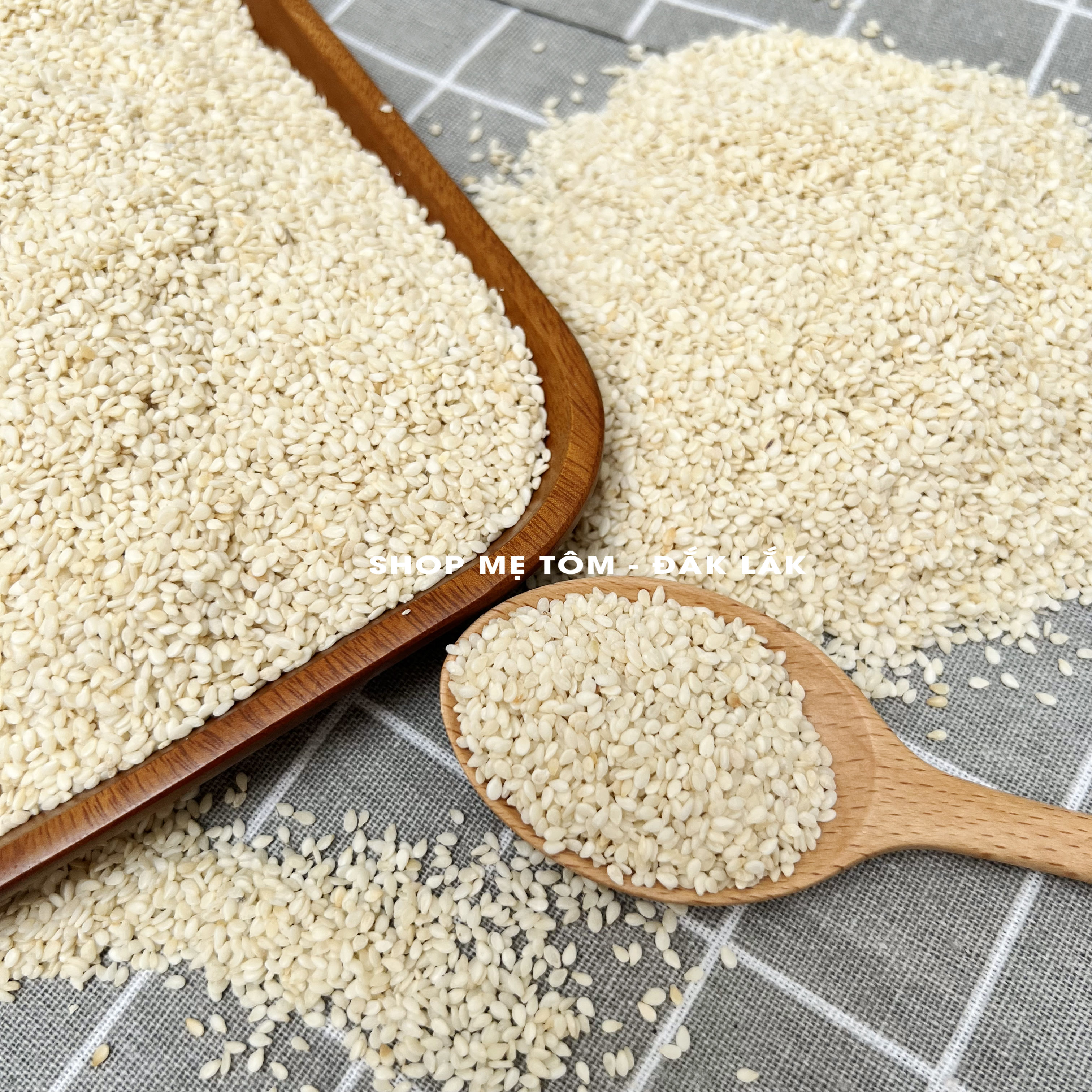 250GRAM HẠT MÈ TRẮNG QUÊ RANG HOẶC LÀM SỮA HẠT