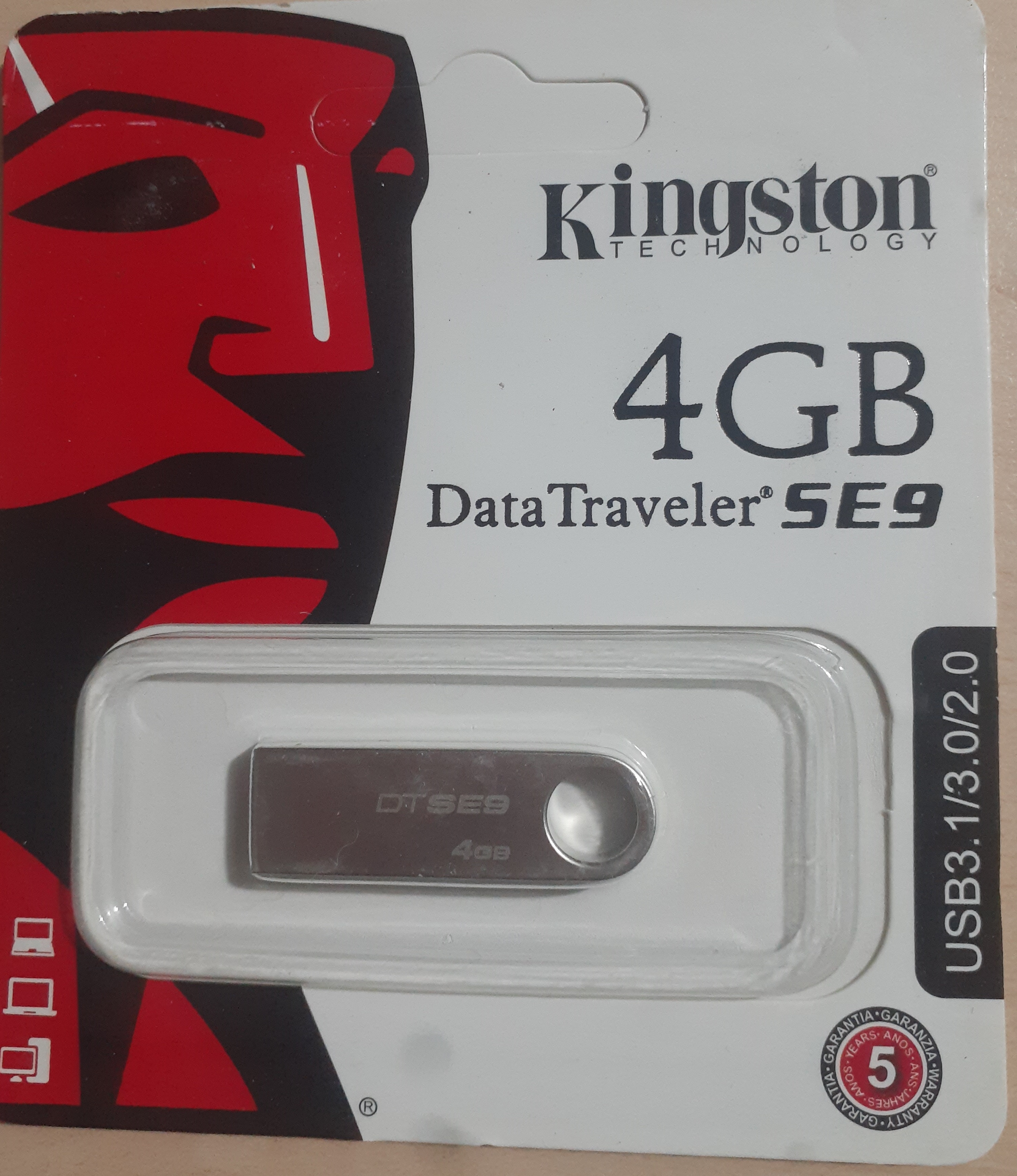 USB kington 4gb 3.1/3.0/2.0 new 100%