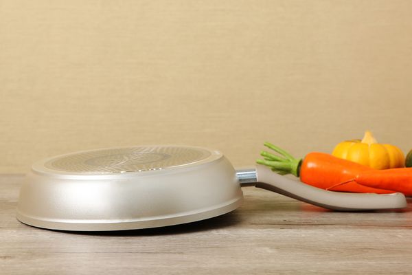 [HCM]CHẢO CHIÊN TEFAL SENSATIONS 26CM (H9100514)