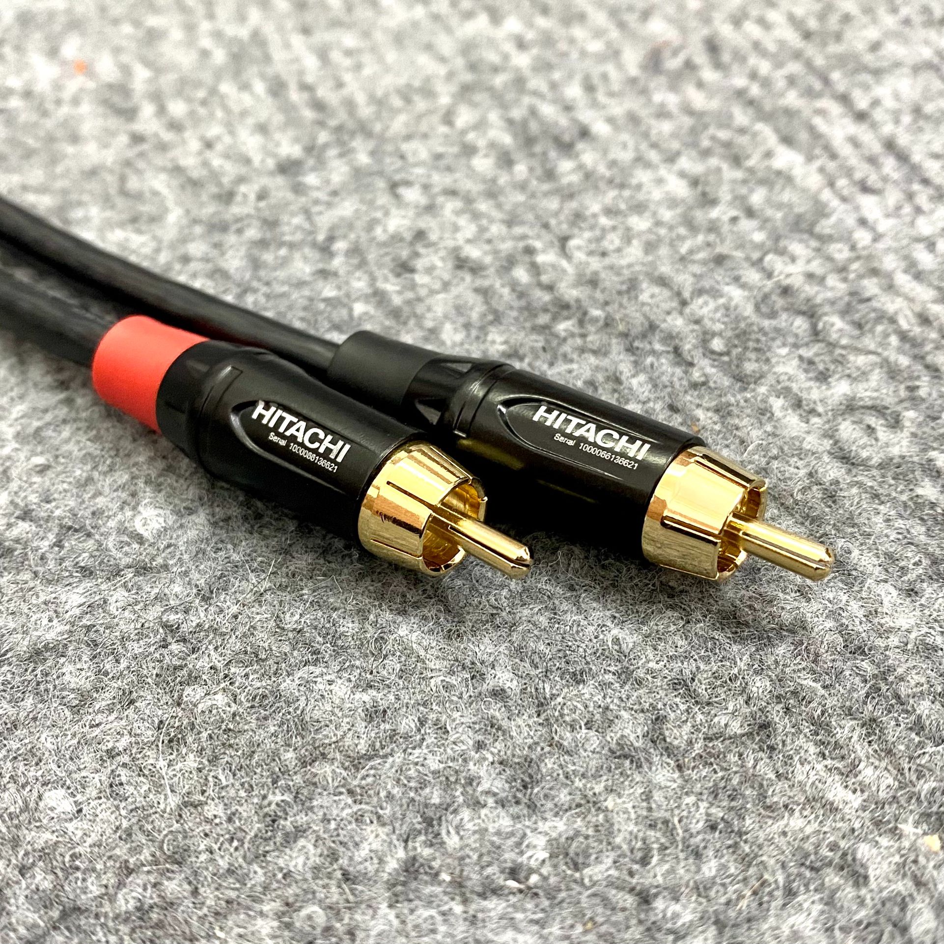Dây Tín Hiệu 2 Đầu Bông Sen (AV, RCA) Hitachi