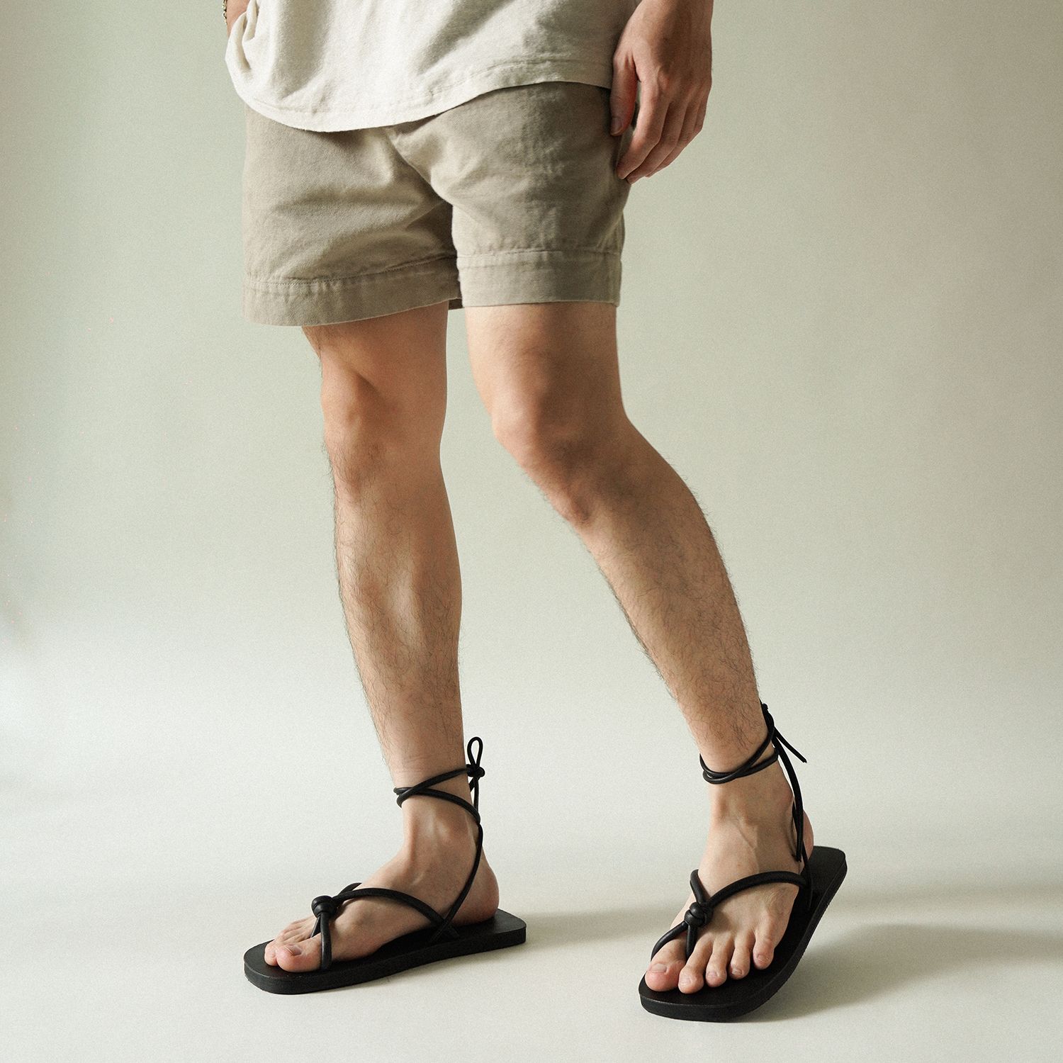Nút+ Sandals waa. - Dép Nút+ Quai Da