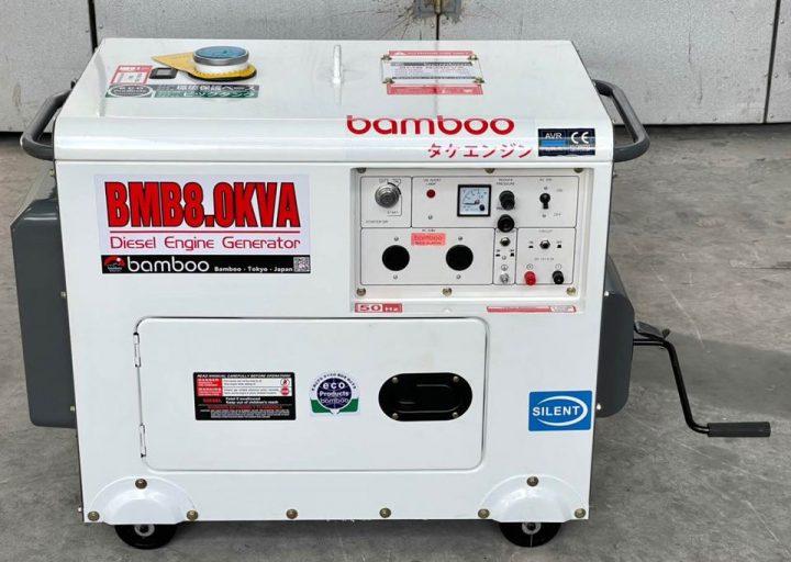 Máy Phát Điện Chạy Dầu 8kva Bamboo Có Đề Cót