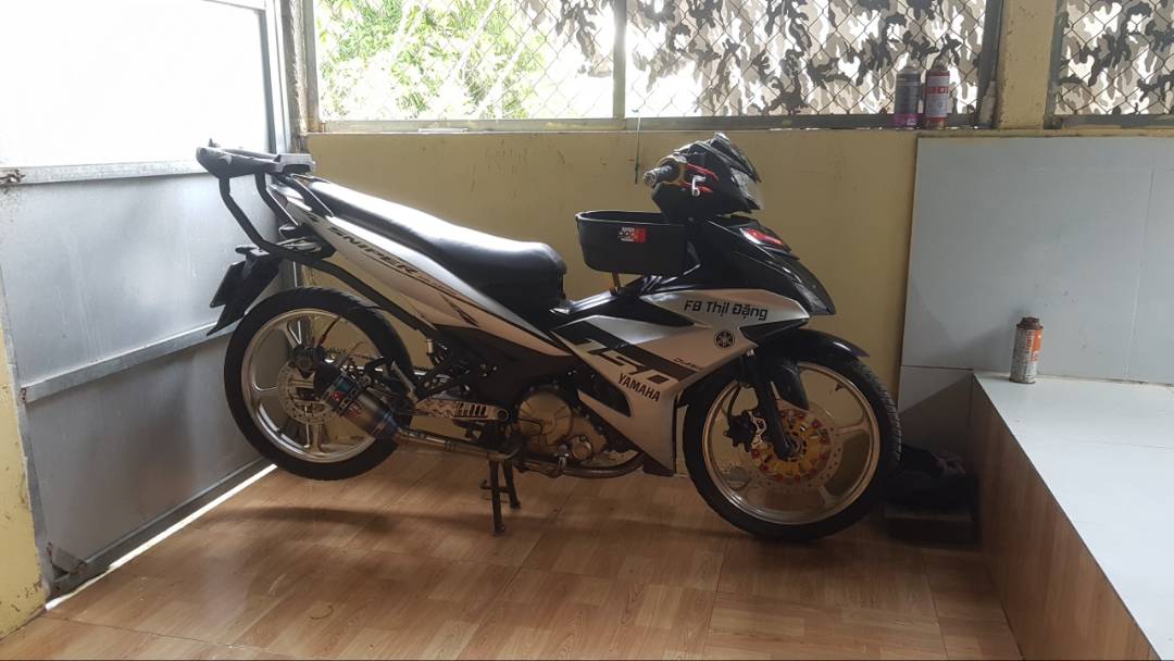Cảng sau Exciter 150/155 kiểu HRV