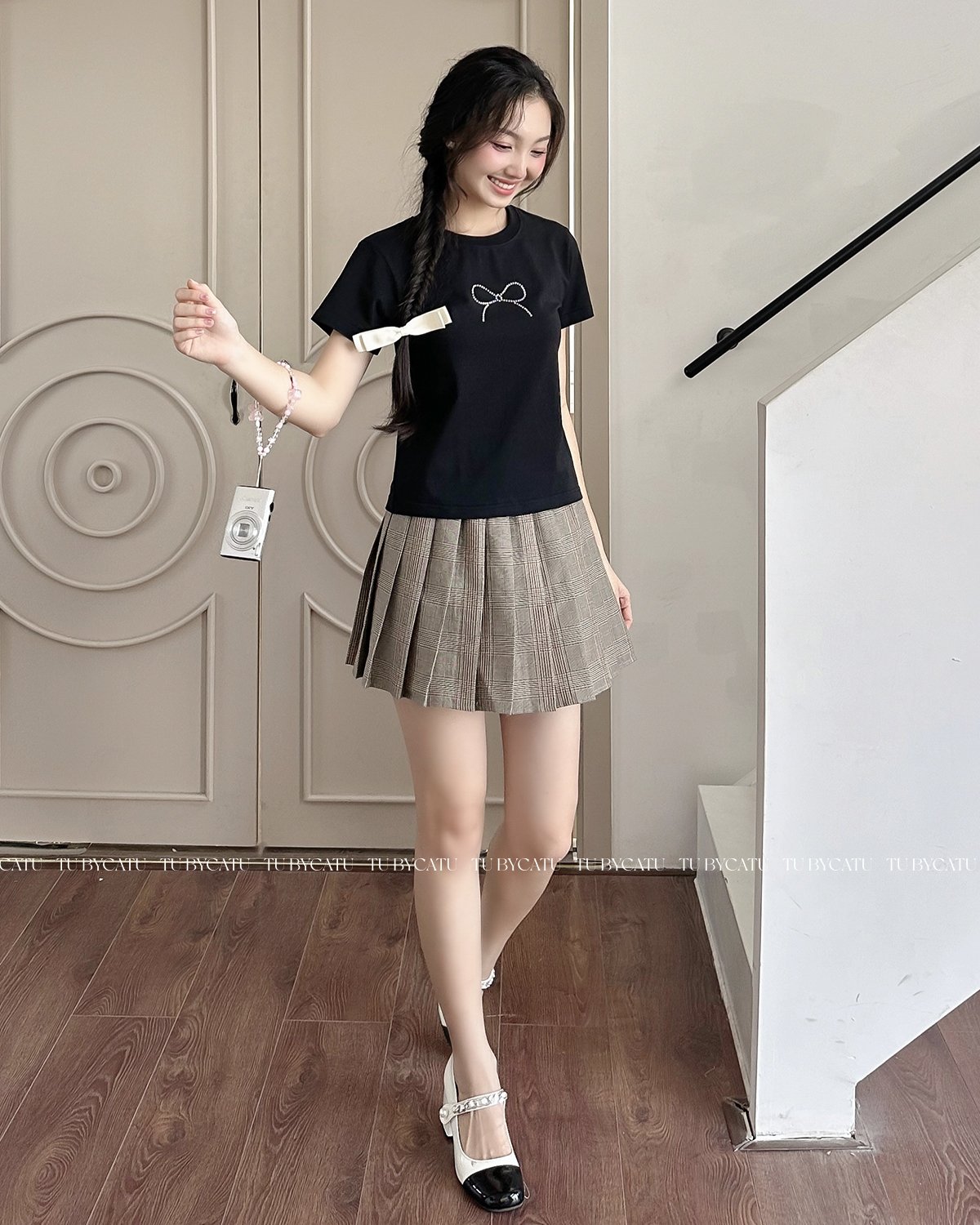 TUBYCATU | Crystal Bow TShirt