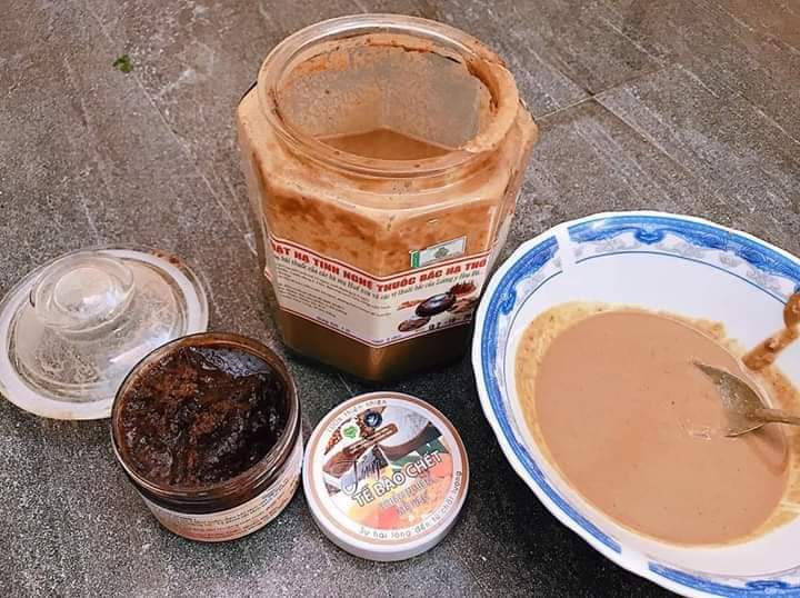 Mặt nạ tinh nghệ thu.ốc bắc hạ thổ mẹ Ken-100ml
