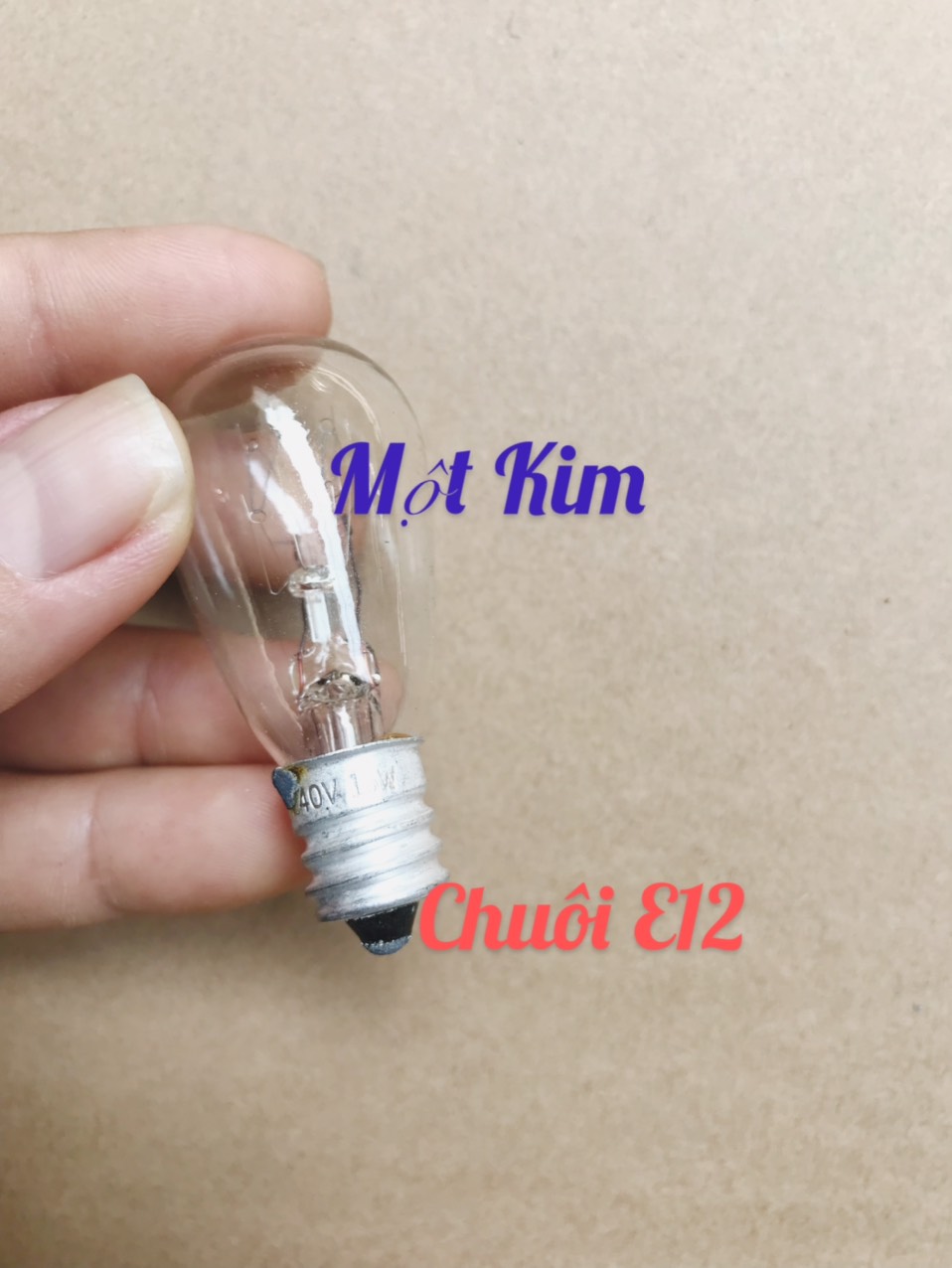 Bóng đèn tủ lạnh 15W đui xoáy chuôi E12 E14