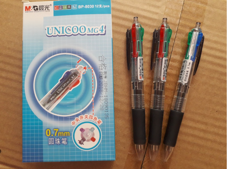 Bút bi 4 ngòi BP8030