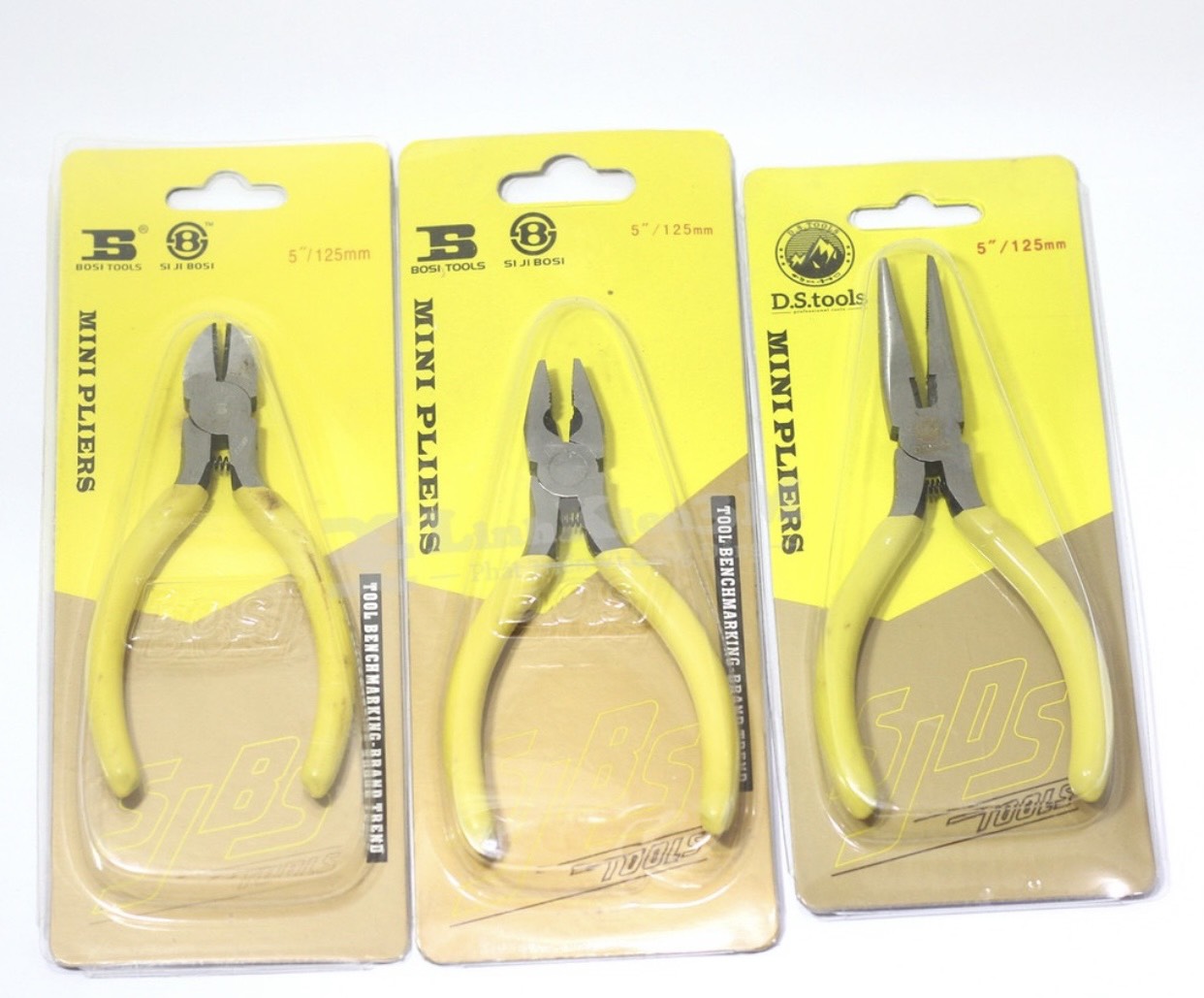 Kìm cắt Bosi 5 inch,kìm nhọn,kìm mỏ nhọn,kìm điện Bosi,kìm cắt chân linh kiện,kềm cắt,kềm nhọn,kìm đa năng,kềm đa năng,kìm cắt kim phun xăm,kềm cắt kim phun xăm,kềm mỏ nhọn,kềm cắt chân linh kiện,kìm cắt cáp,kềm cắt cáp,kềm cắt nhựa bavia, kềm cầm tay,kìm