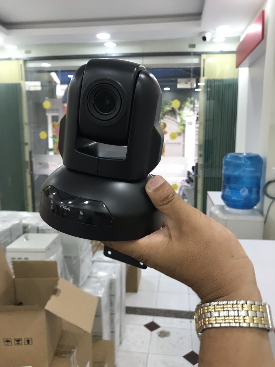 CAMERA HỘI NGHỊ TRUYỀN HÌNH HD6530