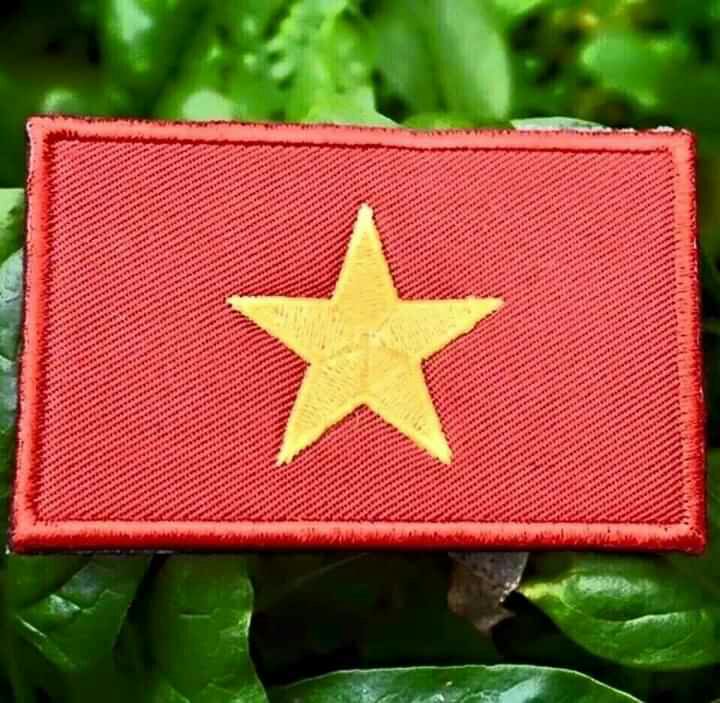 patch sticker cờ vải Việt Nam có nhám dính