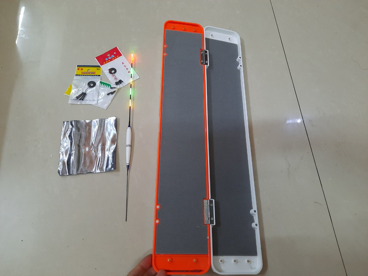 Combo hộp phao chép và chống cần câu đài