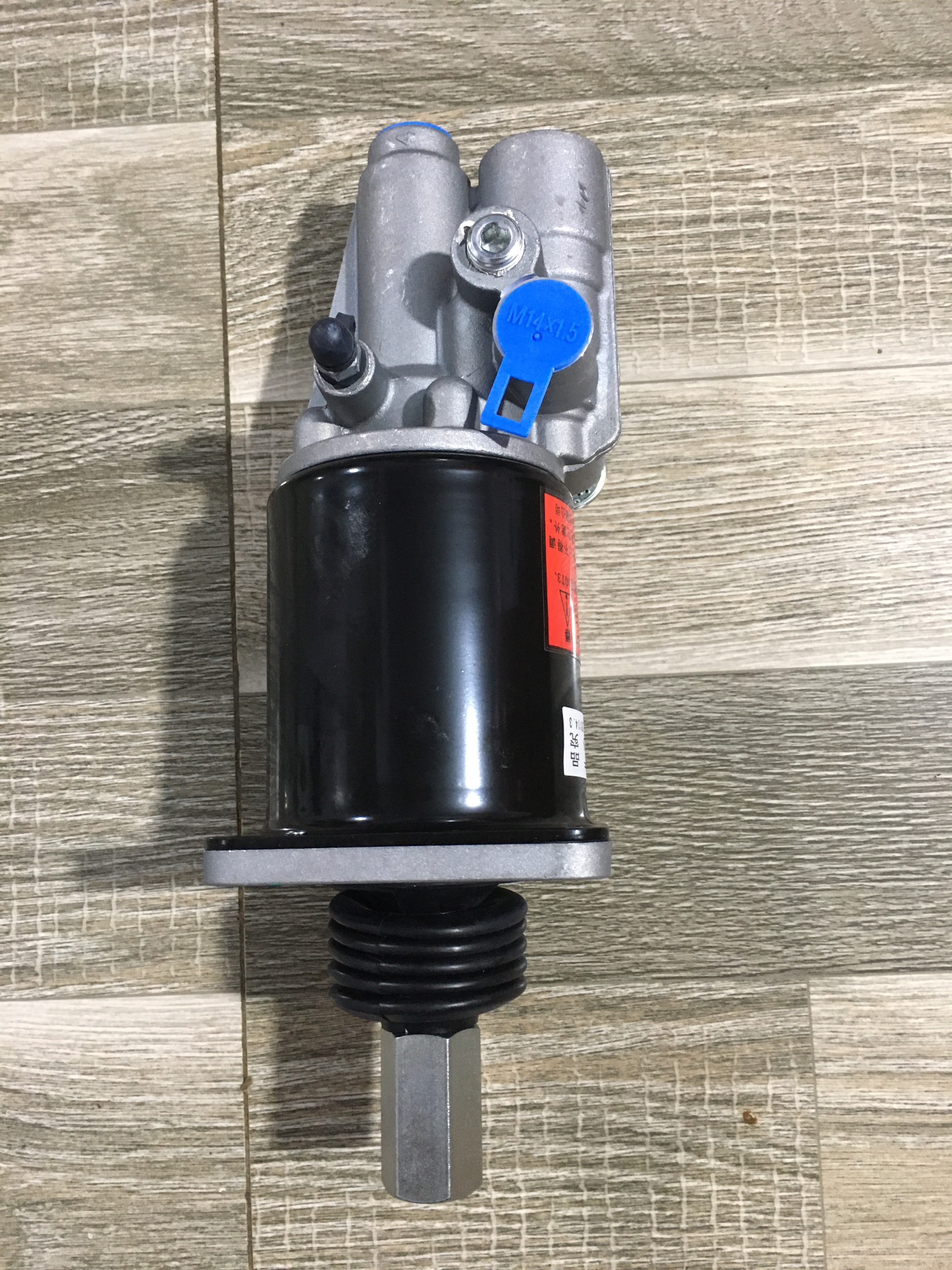 Bầu trợ lực côn dưới ( tổng côn dưới ) phi 76 sỏl vỏ nâu