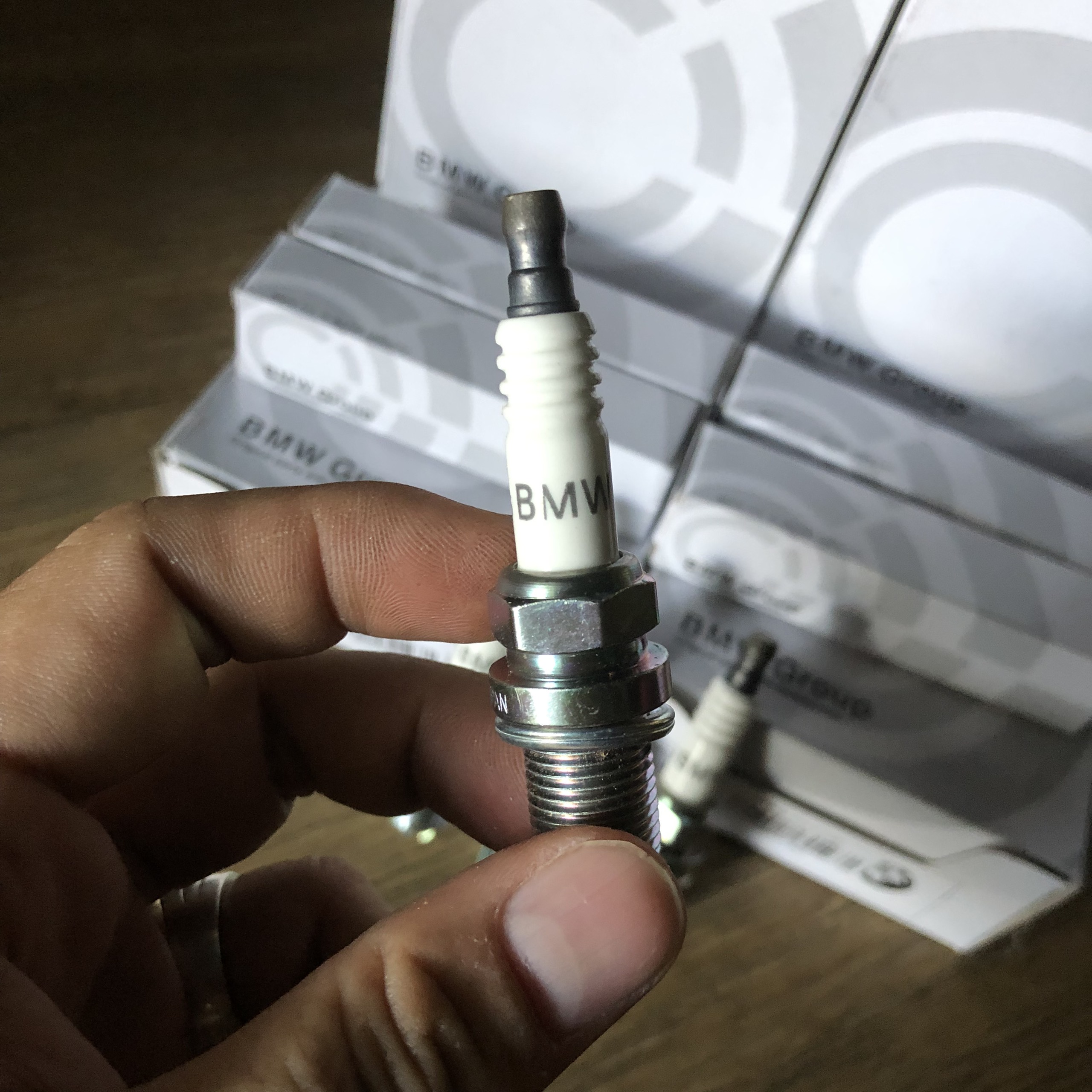 BUGI ĐÁNH LỬA BMW E46/E39/ E60/ E61/ E63/ E64/ M54/ M62/ Z3