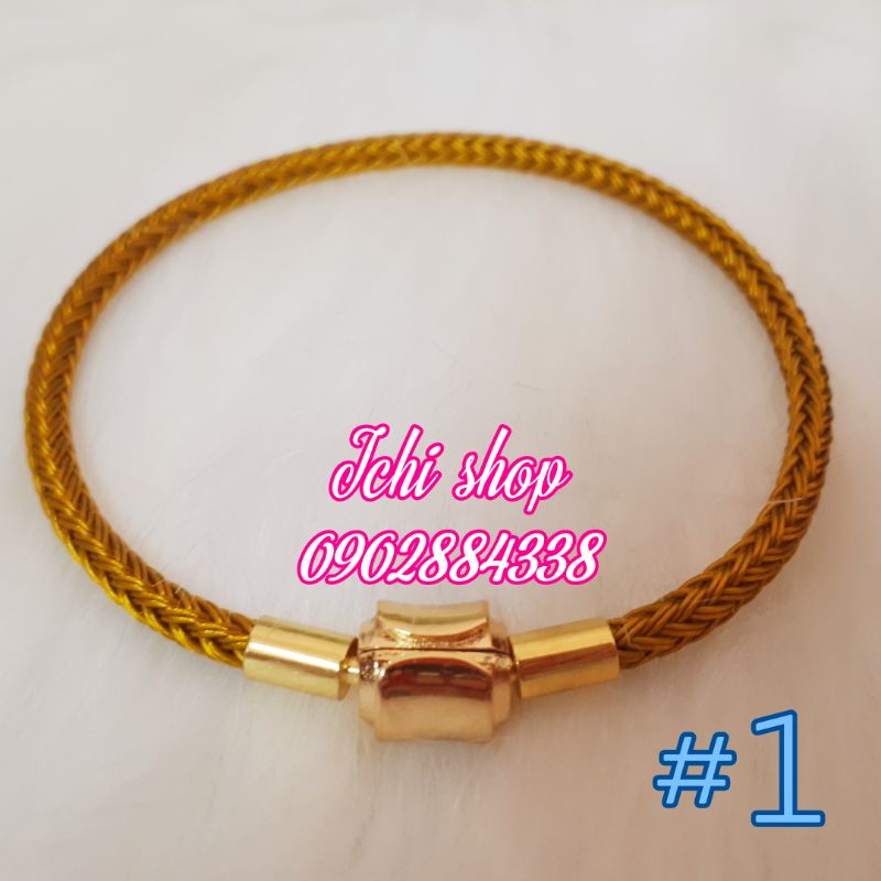 Vòng Tay Dây Cước Nhiều Màu Đeo Charm