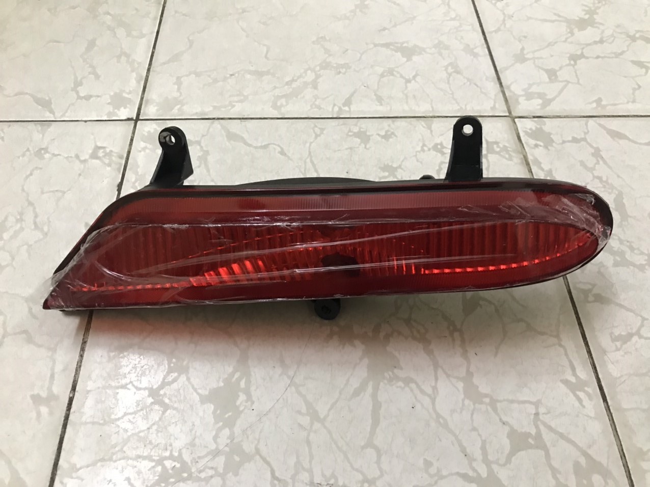 Đèn gầm cản sau lifan 520