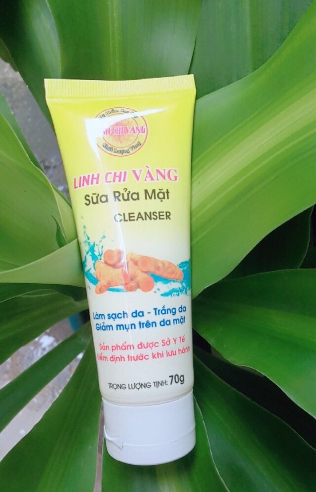 [HCM]Sữa Rửa Mặt Sạch Mụn Trắng Da LINH CHI VÀNG