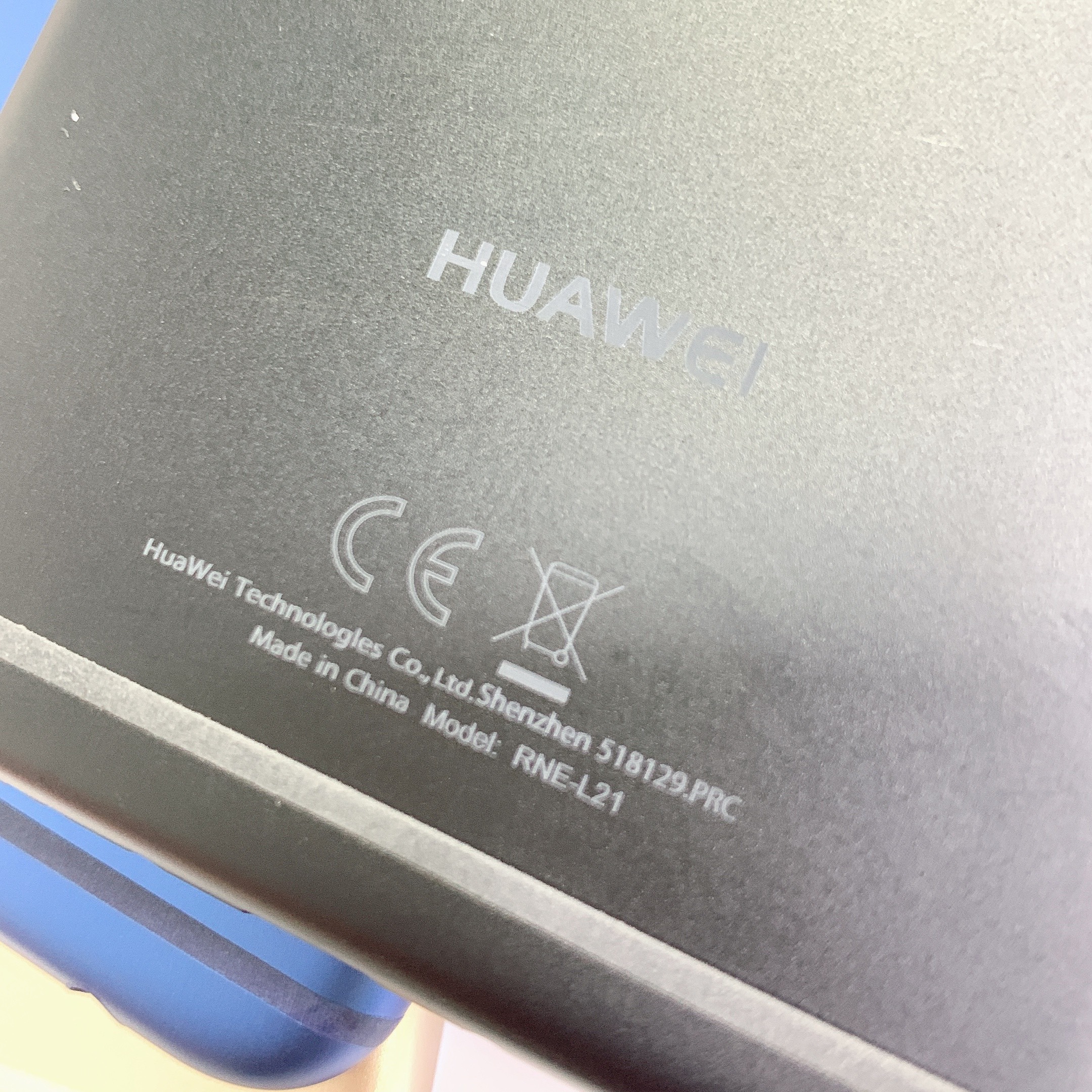 Vỏ bộ Huawei Nova 2i full ( Kính camera , Khai sim , Nút , Sườn , Lưng ) Zin New