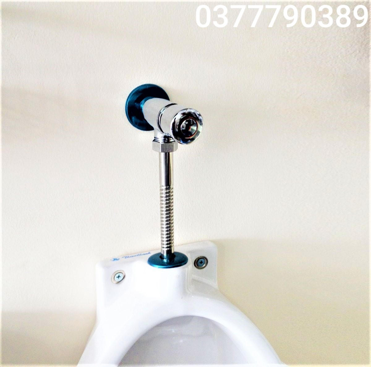 [HCM]vòi nhấn xả tiểu nam